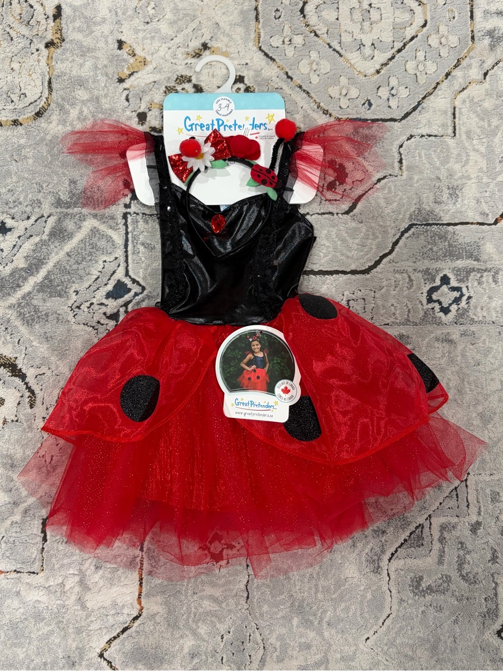 NWT Great Pretenders Ladybug Kids Costume, size 3-4T